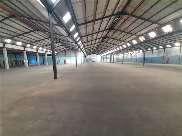 5 142  m² Industrial space