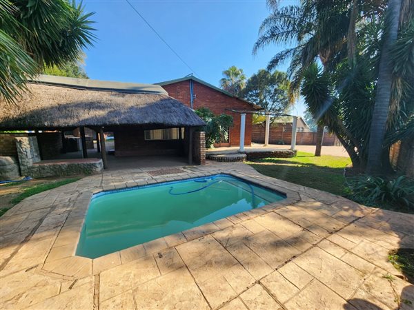 3 Bedroom House 3 Bedroom House
