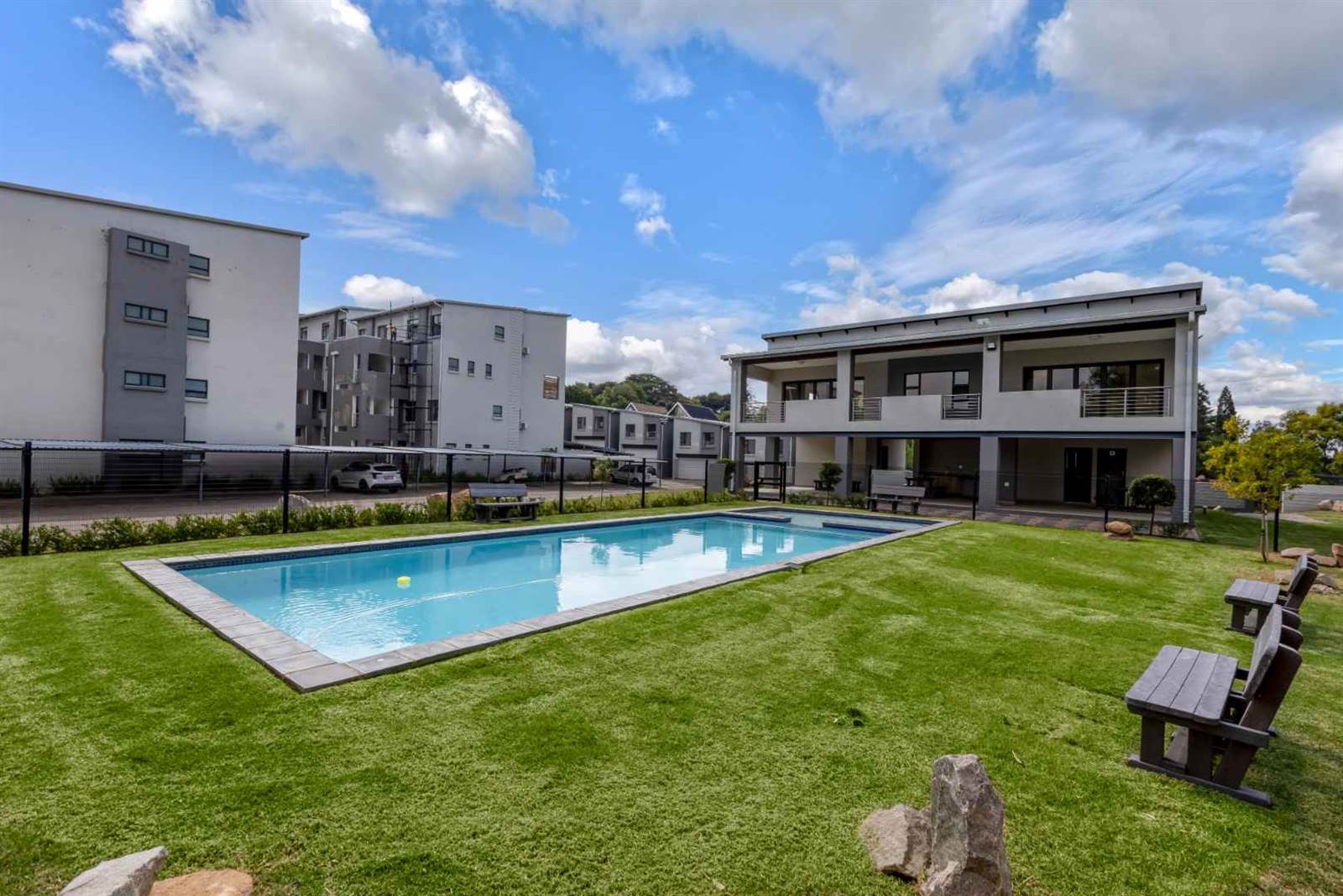 3 Bed Apartment in Rivonia photo number 24