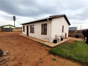 3 Bed House in Roodekop