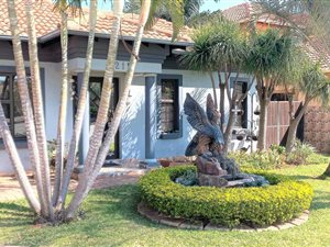 3 Bed House in Rose Acres Estate