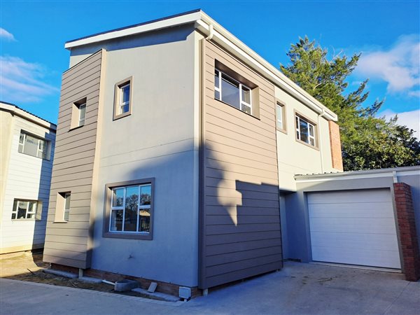 2 Bedroom House 2 Bedroom House