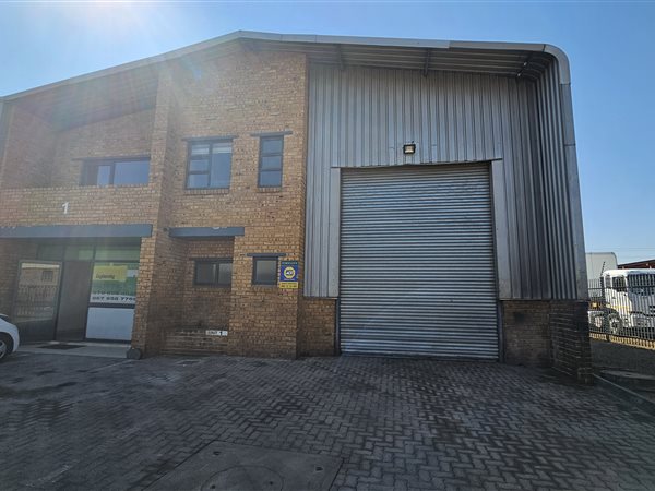 349  m² Industrial space