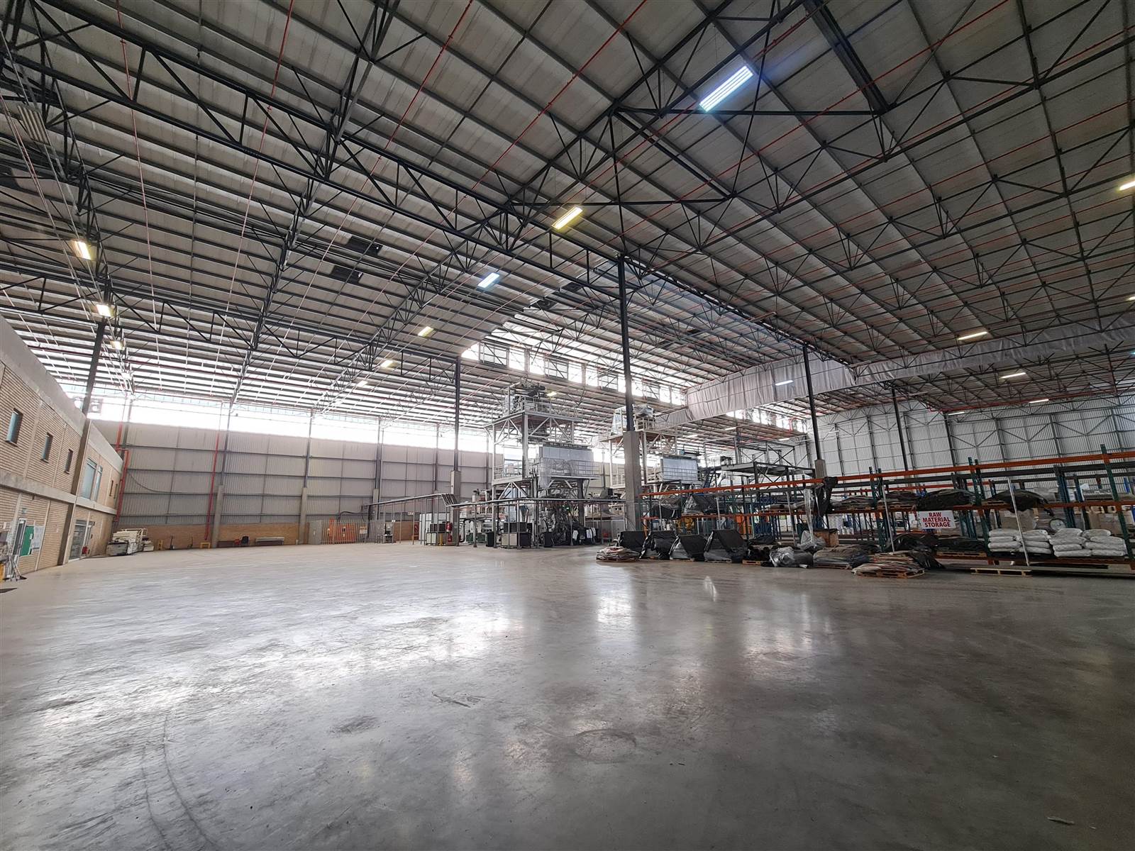 14580  m² Industrial space in Isando photo number 7