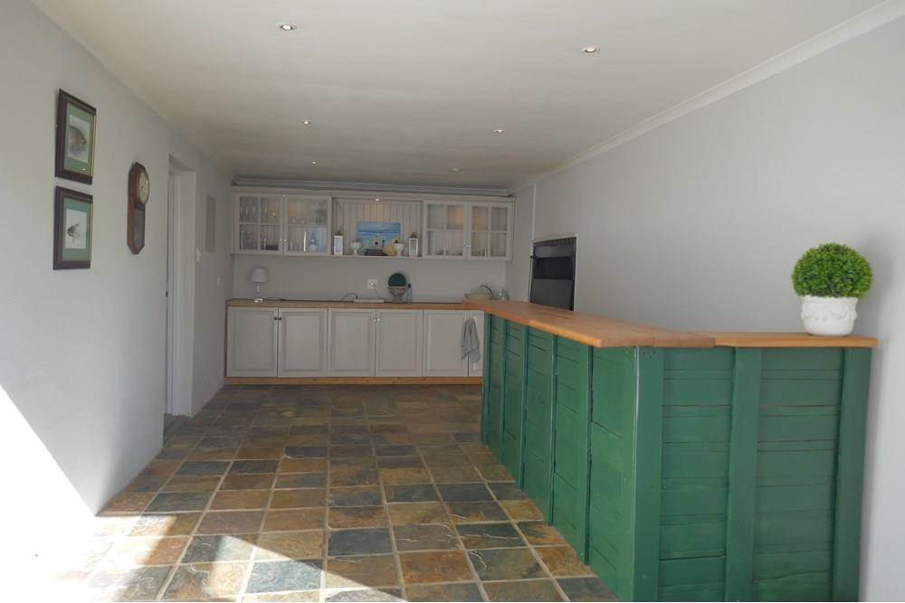 3 Bed House in Villiersdorp photo number 25