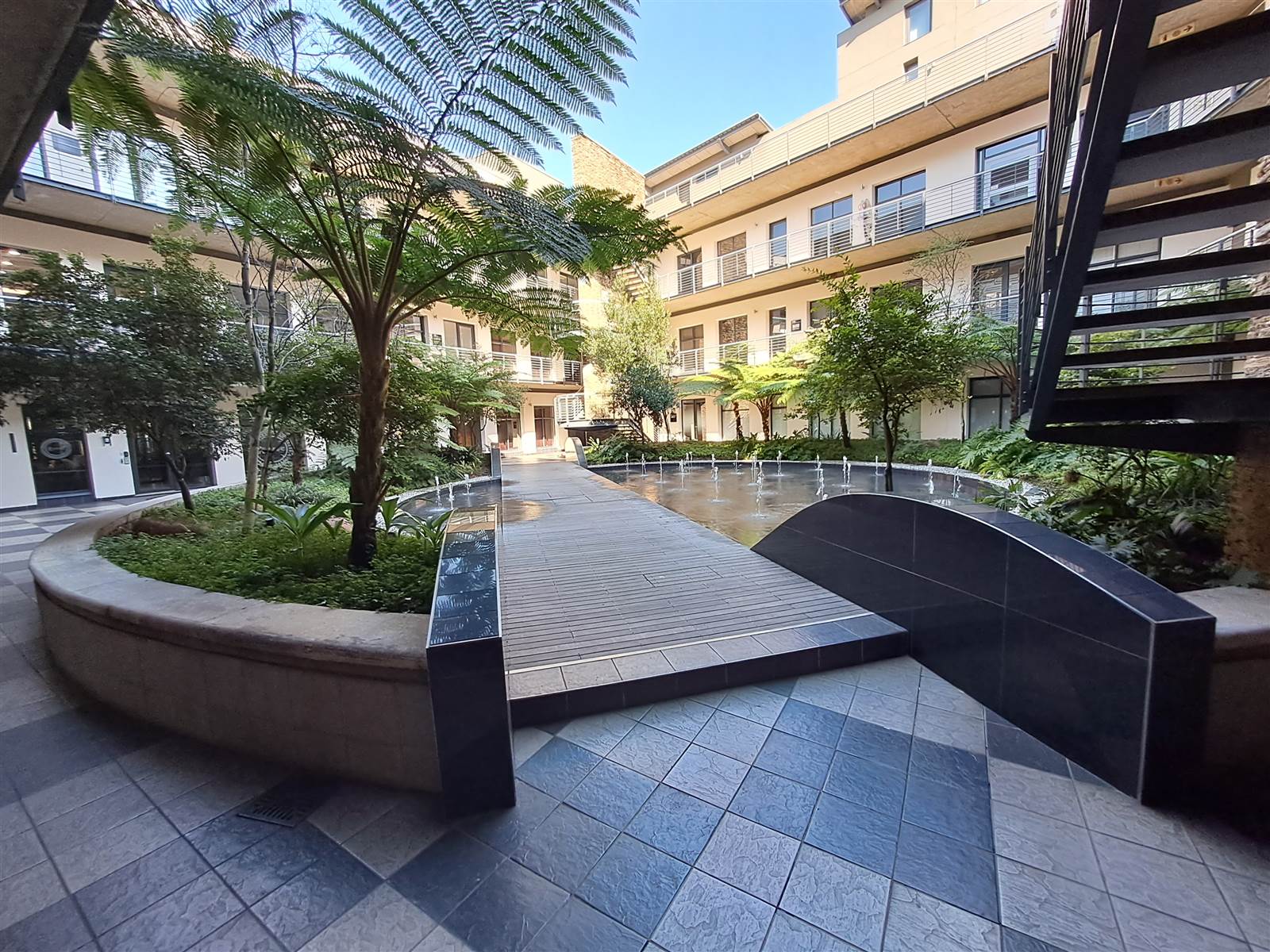 299  m² Commercial space in Melrose Arch photo number 1