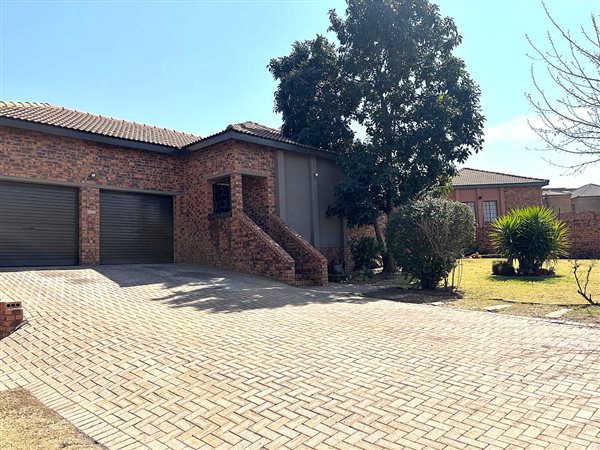 3 Bedroom House 3 Bedroom House
