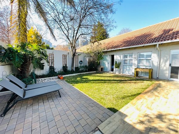 2 Bedroom Townhouse 2 Bedroom Townhouse