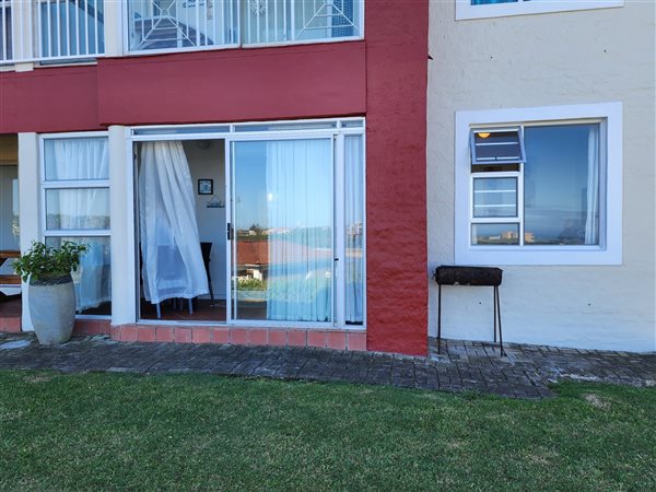 3 Bed Apartment in Aston Bay