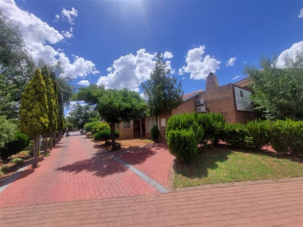 750 m² Commercial space 750 m² Commercial space