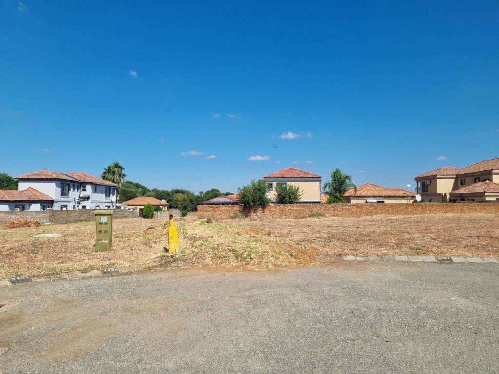 433 m² Land available in Brits photo number 12