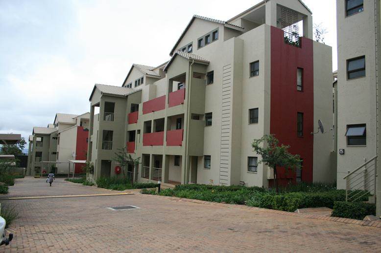 2 Bed Apartment in Bryanston photo number 17