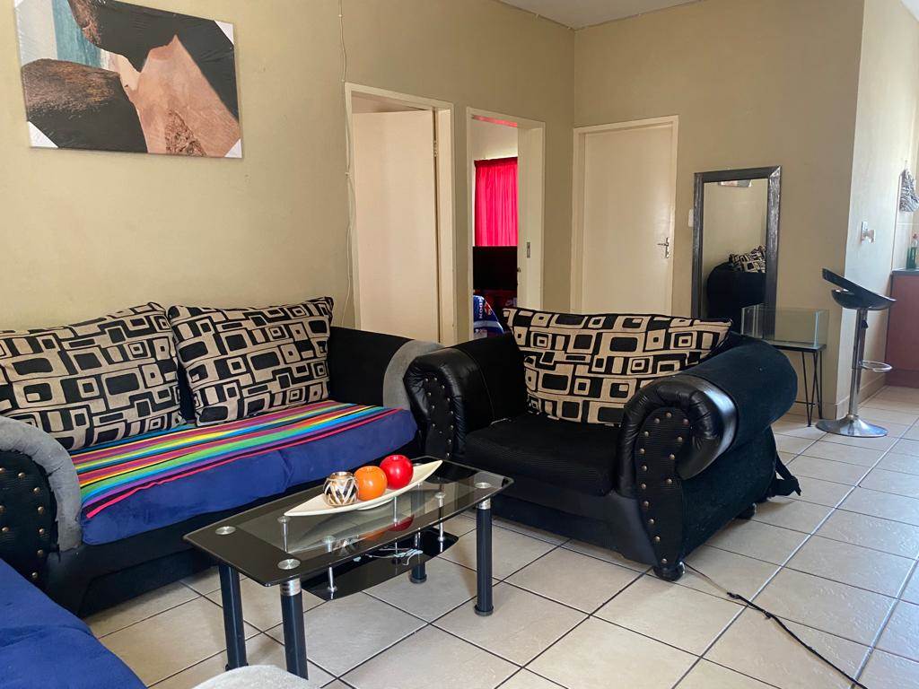 2 Bed House in Rustenburg Central photo number 8