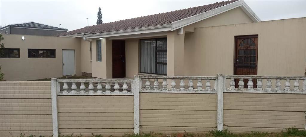 3 Bed House in Belmont Park photo number 14