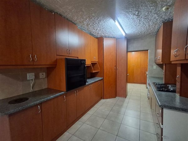 3 Bed Apartment