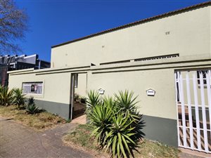 5 Bed House in Turffontein