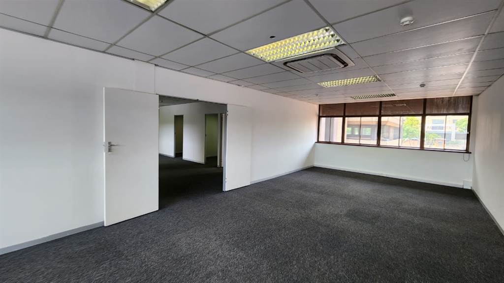 540  m² Commercial space in Centurion CBD photo number 11