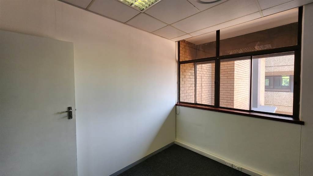 540  m² Commercial space in Centurion CBD photo number 16