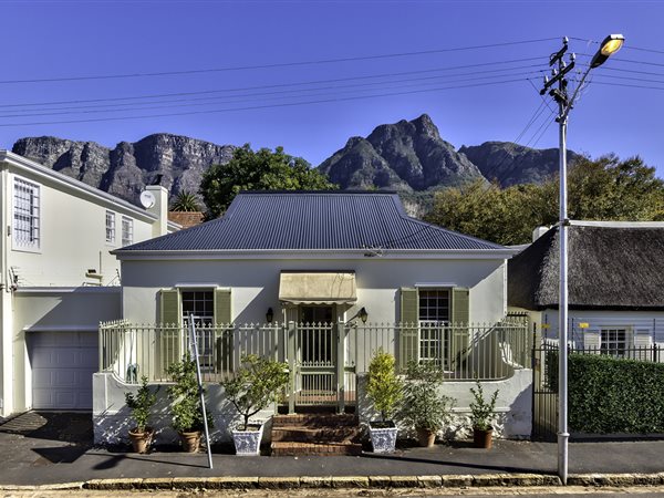 3 Bedroom House 3 Bedroom House