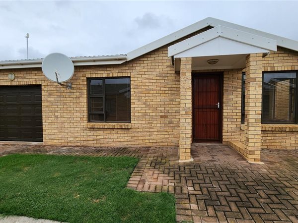 2 Bedroom Townhouse 2 Bedroom Townhouse
