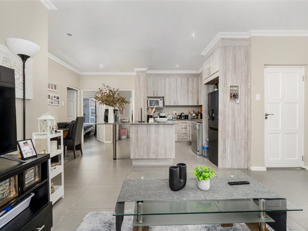 3 Bedroom House 3 Bedroom House