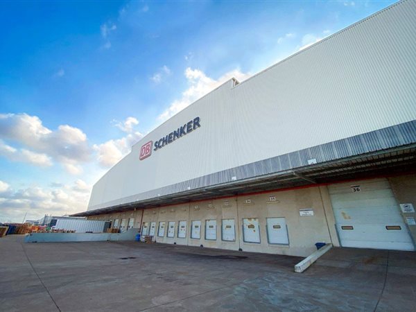 14 665 m² Industrial space 14 665 m² Industrial space