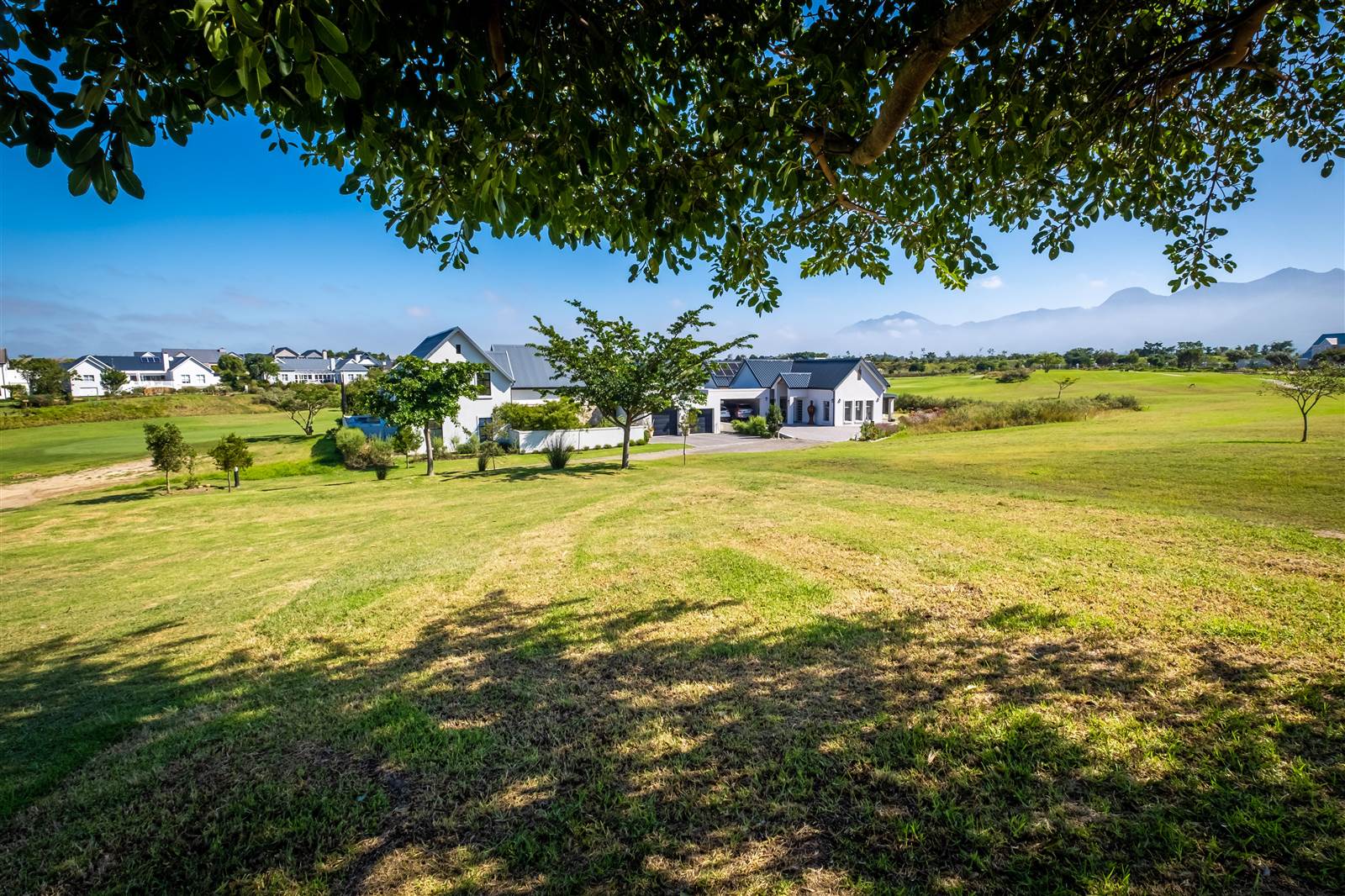 840 m² Land available in Kingswood Golf Estate photo number 12