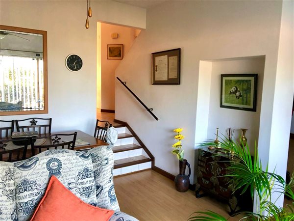 3 Bedroom Duplex 3 Bedroom Duplex