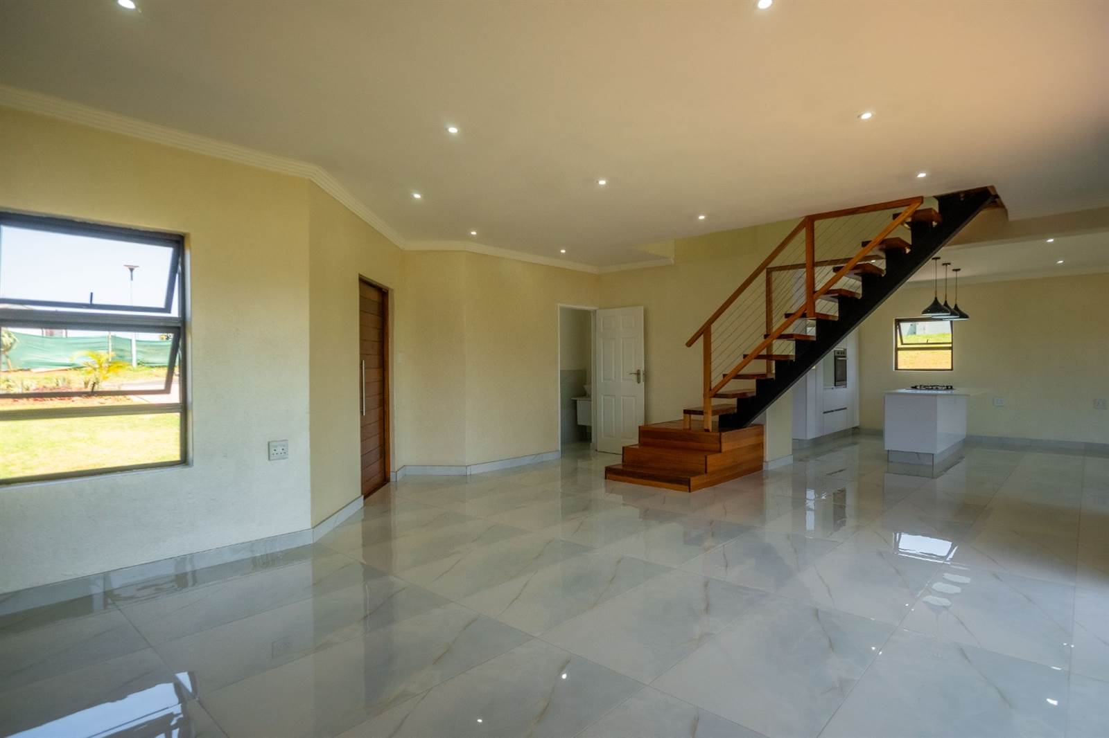 3 Bed House in Tongaat Beach photo number 8