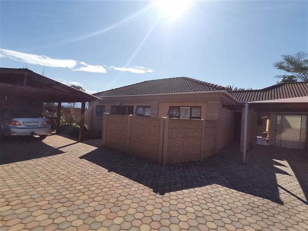 2 Bedroom Townhouse