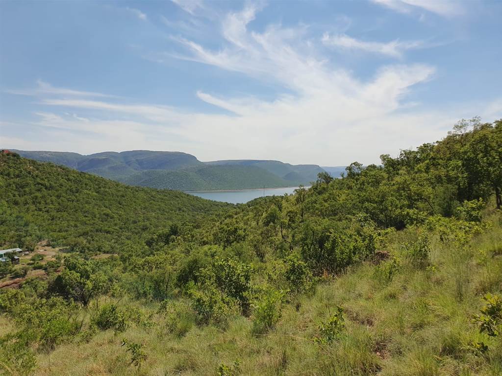 76 ha Land available in Middelburg Central photo number 5