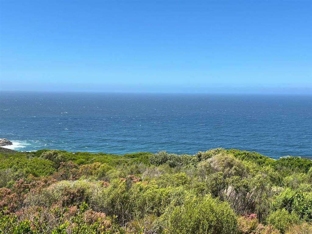 3126 m² Land available in Herolds Bay photo number 11