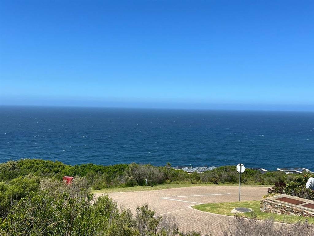 3126 m² Land available in Herolds Bay photo number 7