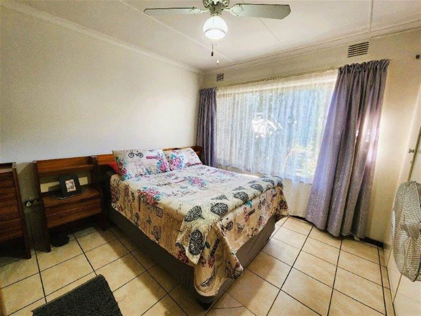 3 Bed Townhouse in Pinetown Central photo number 21