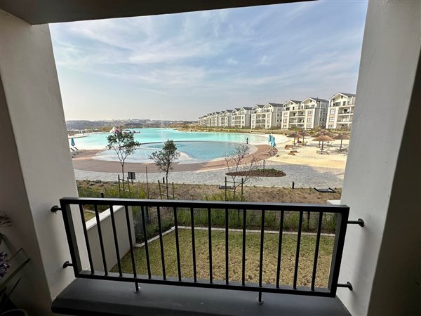 3 Bed Penthouse in Waterfall Estate