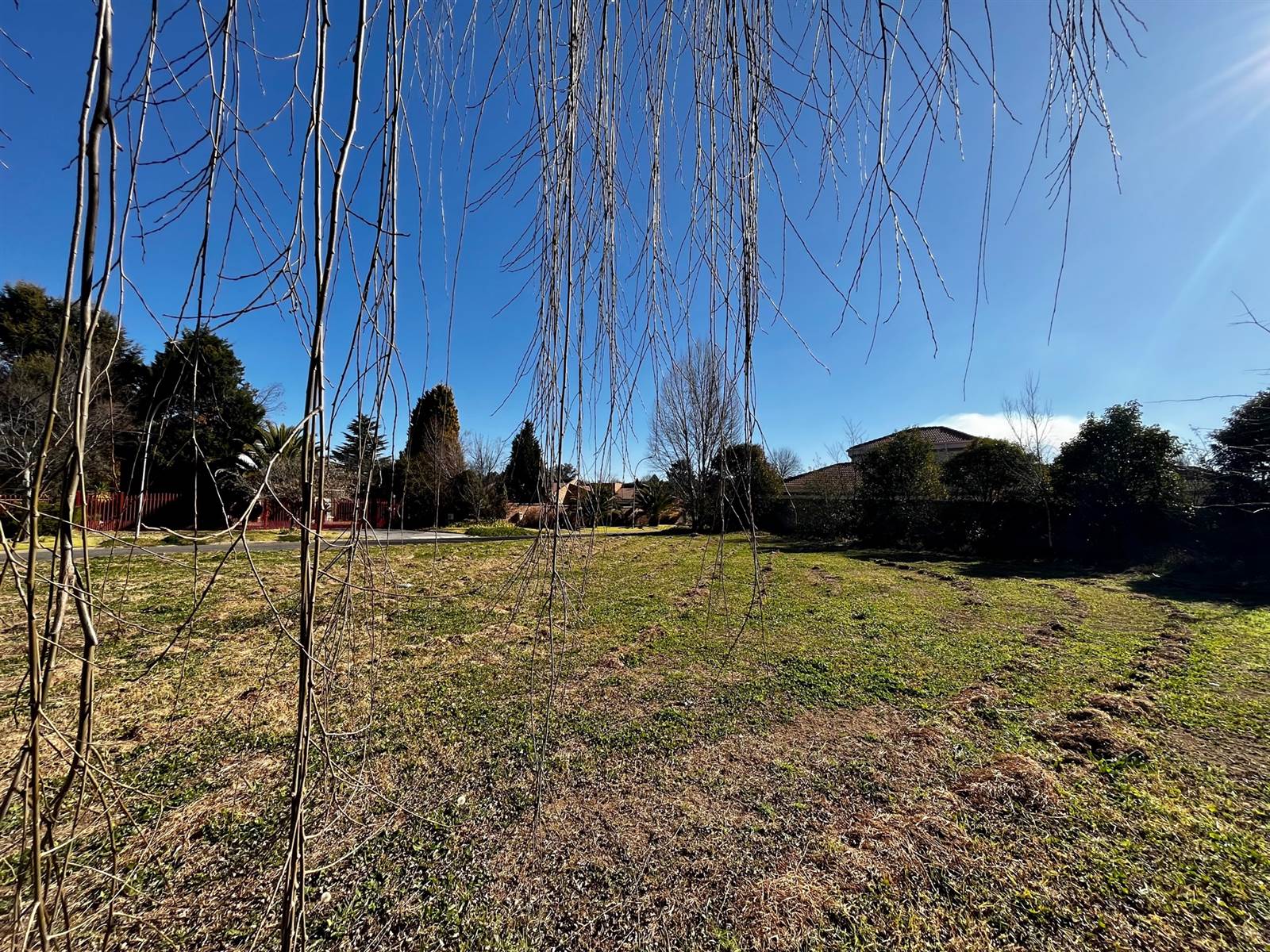 1099 m² Land available in La Provence photo number 8