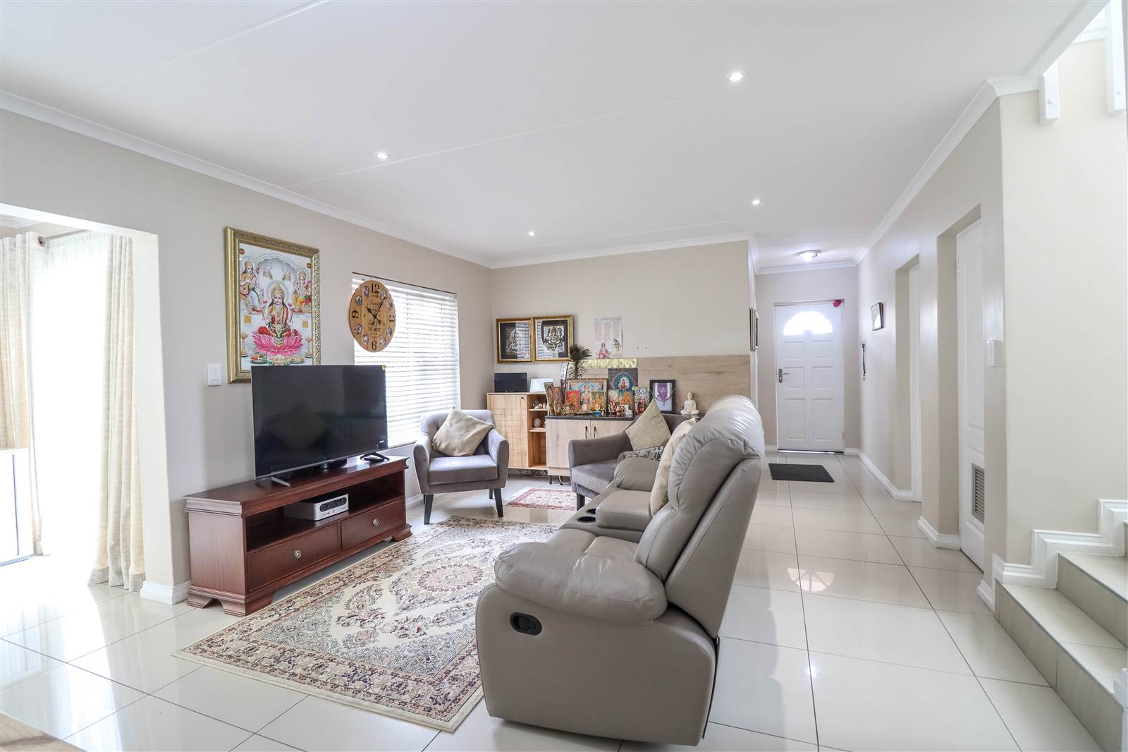 3 Bed Townhouse in Bryanston photo number 5