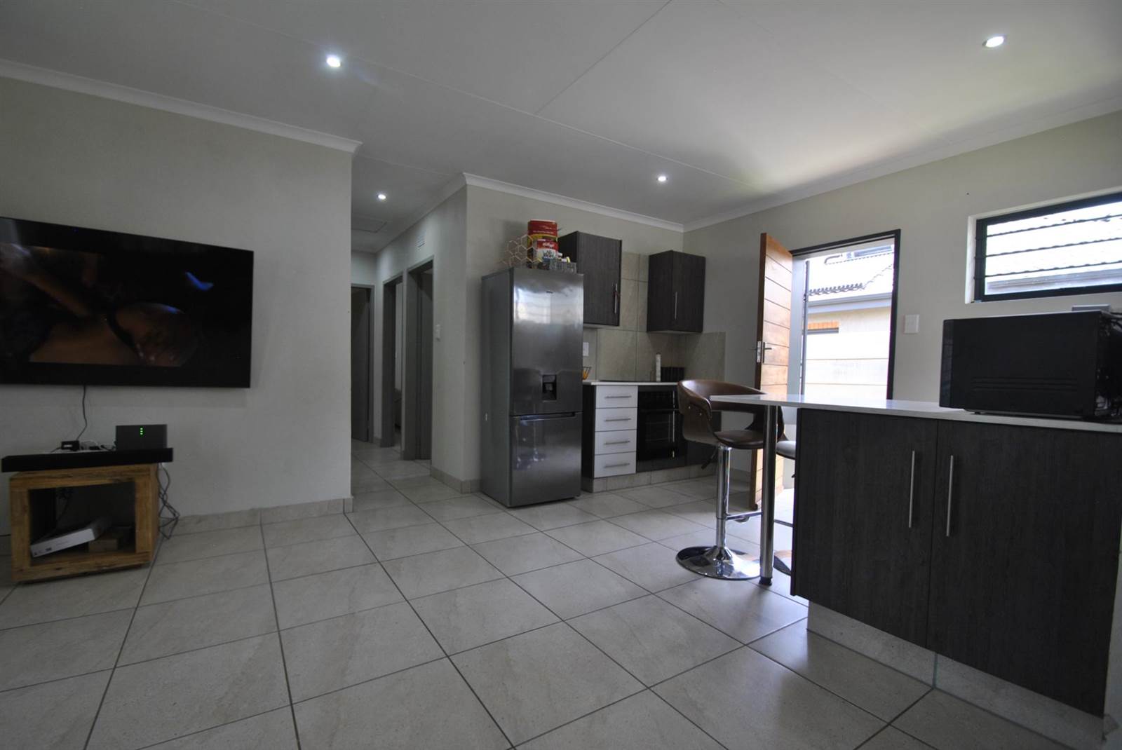 3 Bed House in Leopards Rest photo number 3