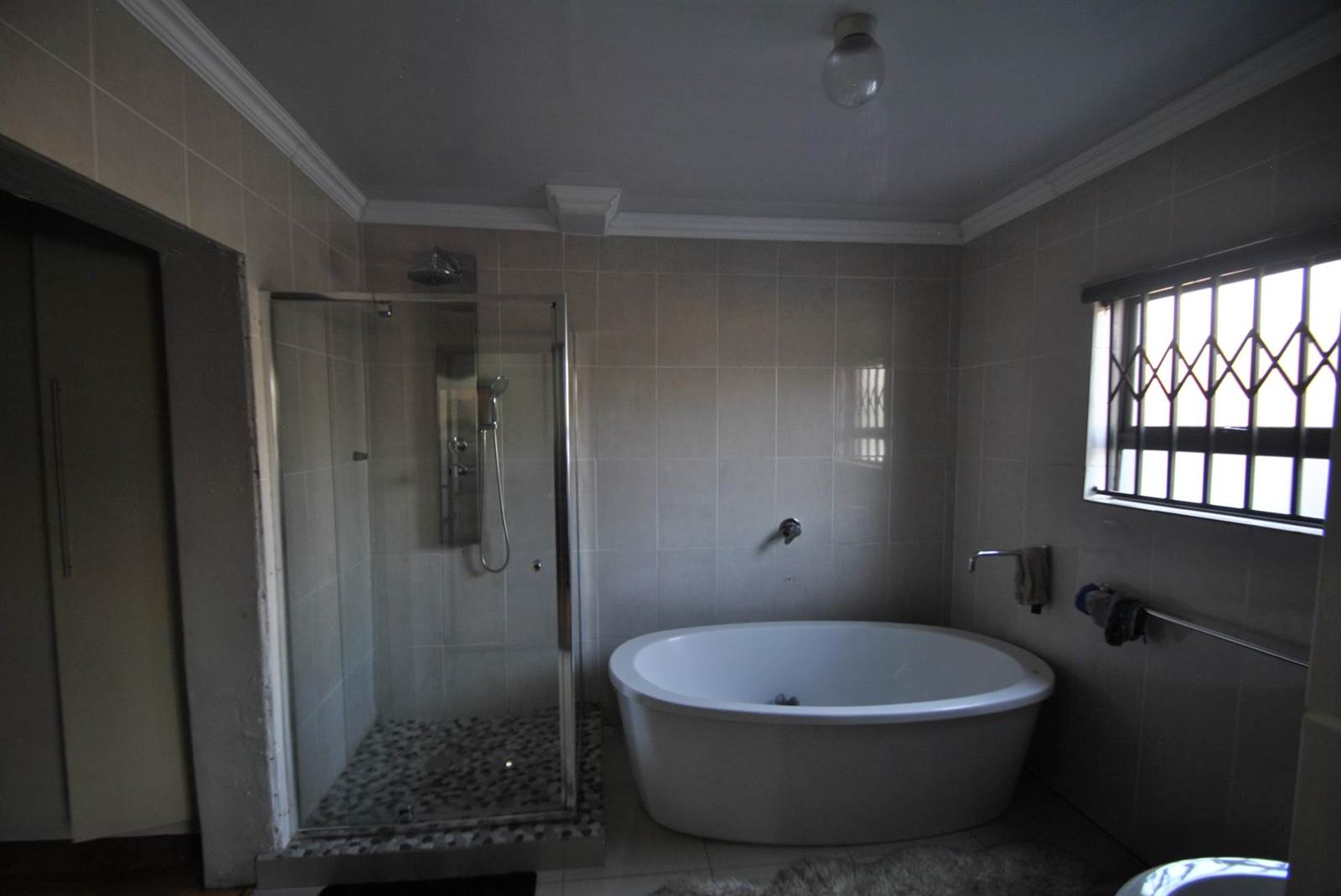 5 Bed House in Spruit View photo number 29