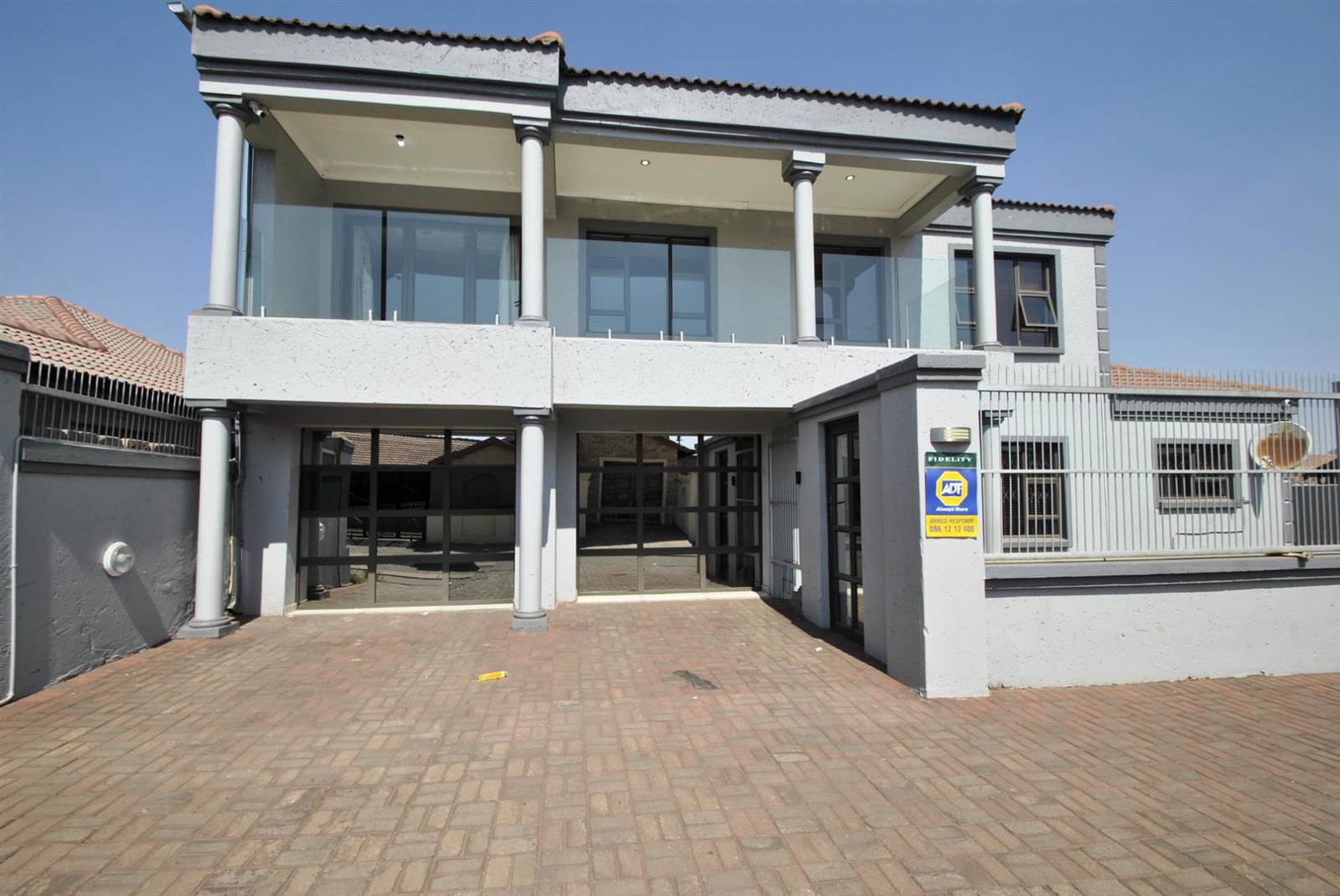 5 Bed House in Spruit View photo number 5