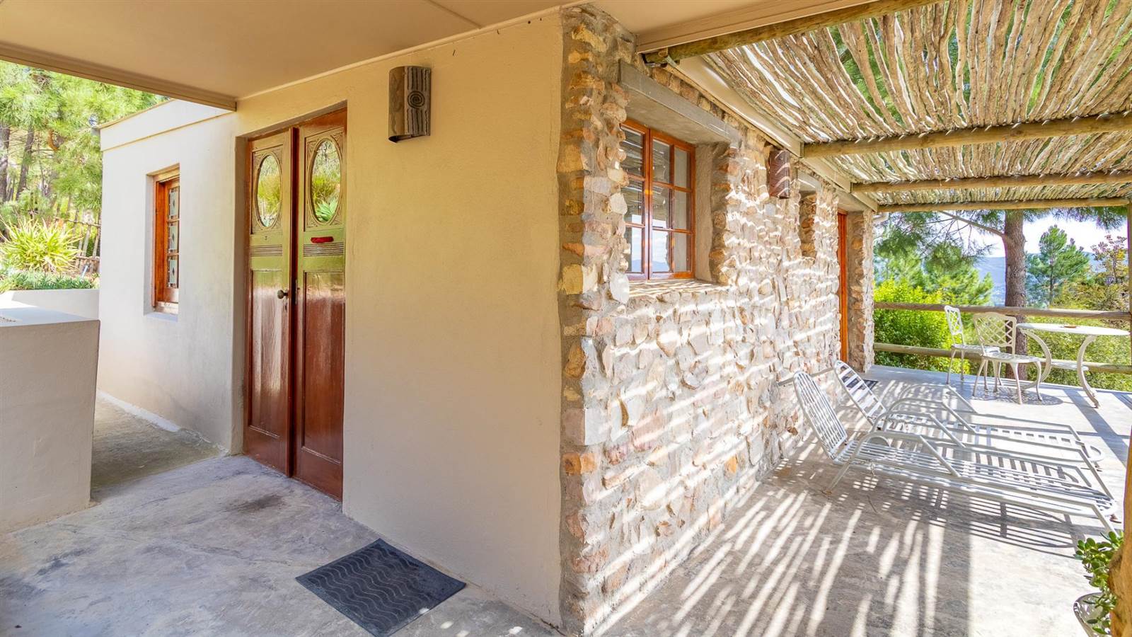 1 Bed House in Paarl photo number 3