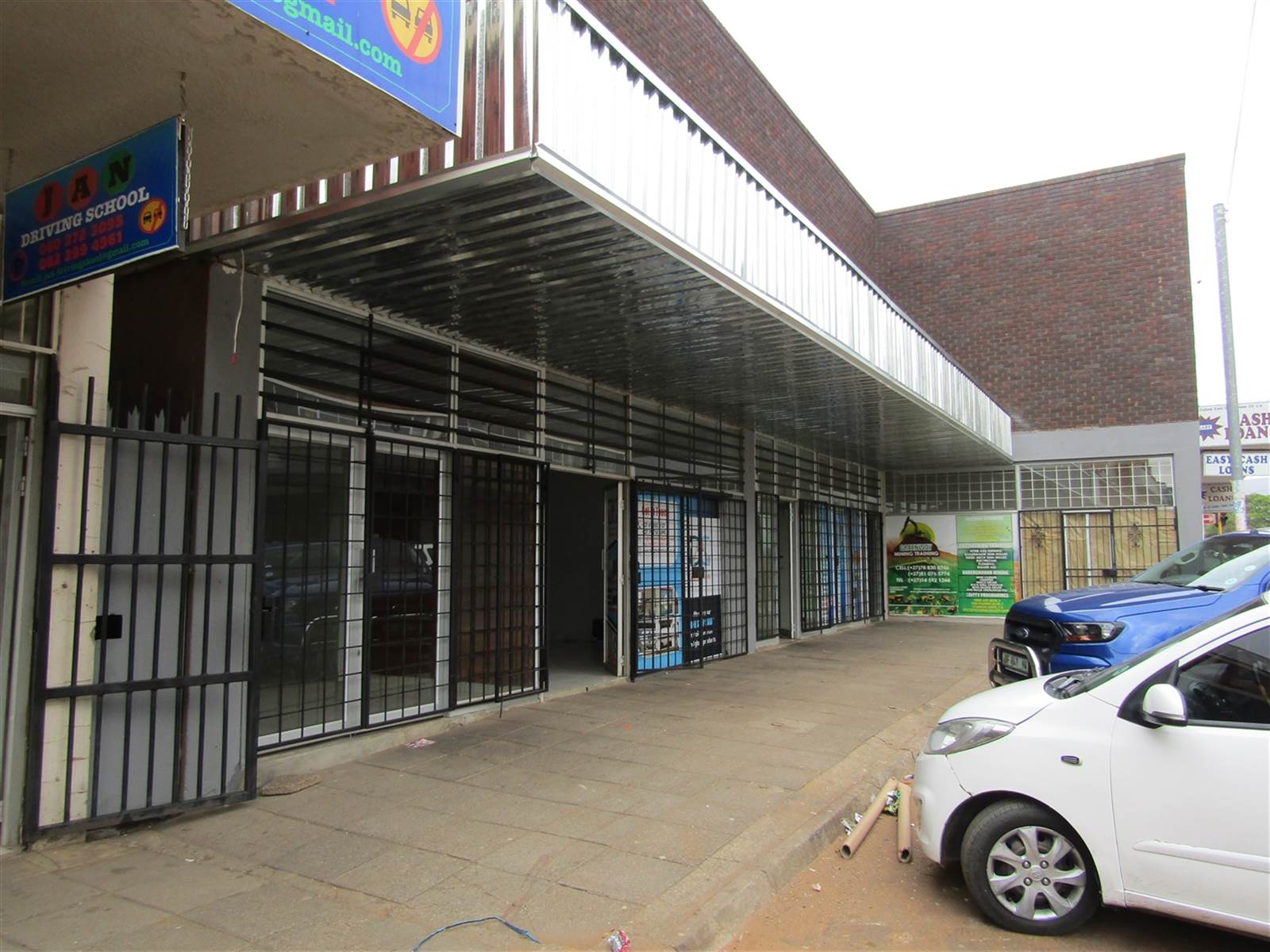 Commercial space in Rustenburg Central photo number 2