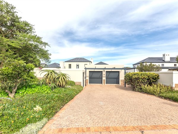 3 Bedroom House 3 Bedroom House