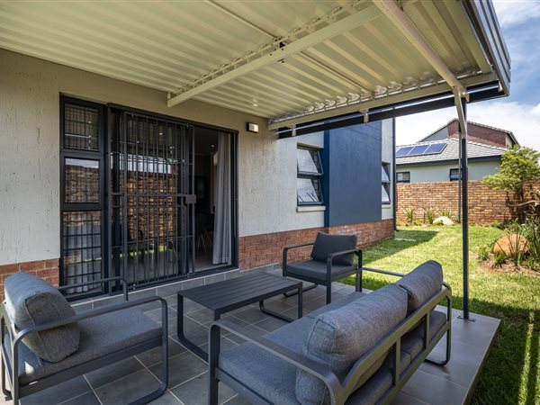 4 Bed House in Roodepoort Central