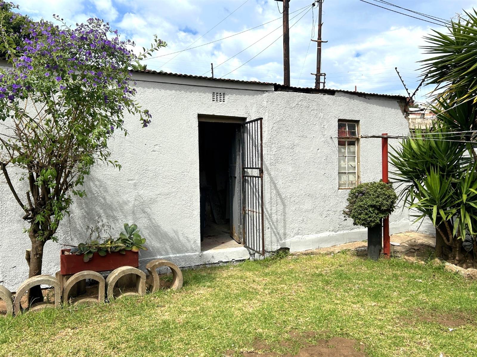 4 Bed House in Turffontein photo number 27