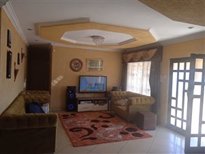 5 Bed House in Nazareth