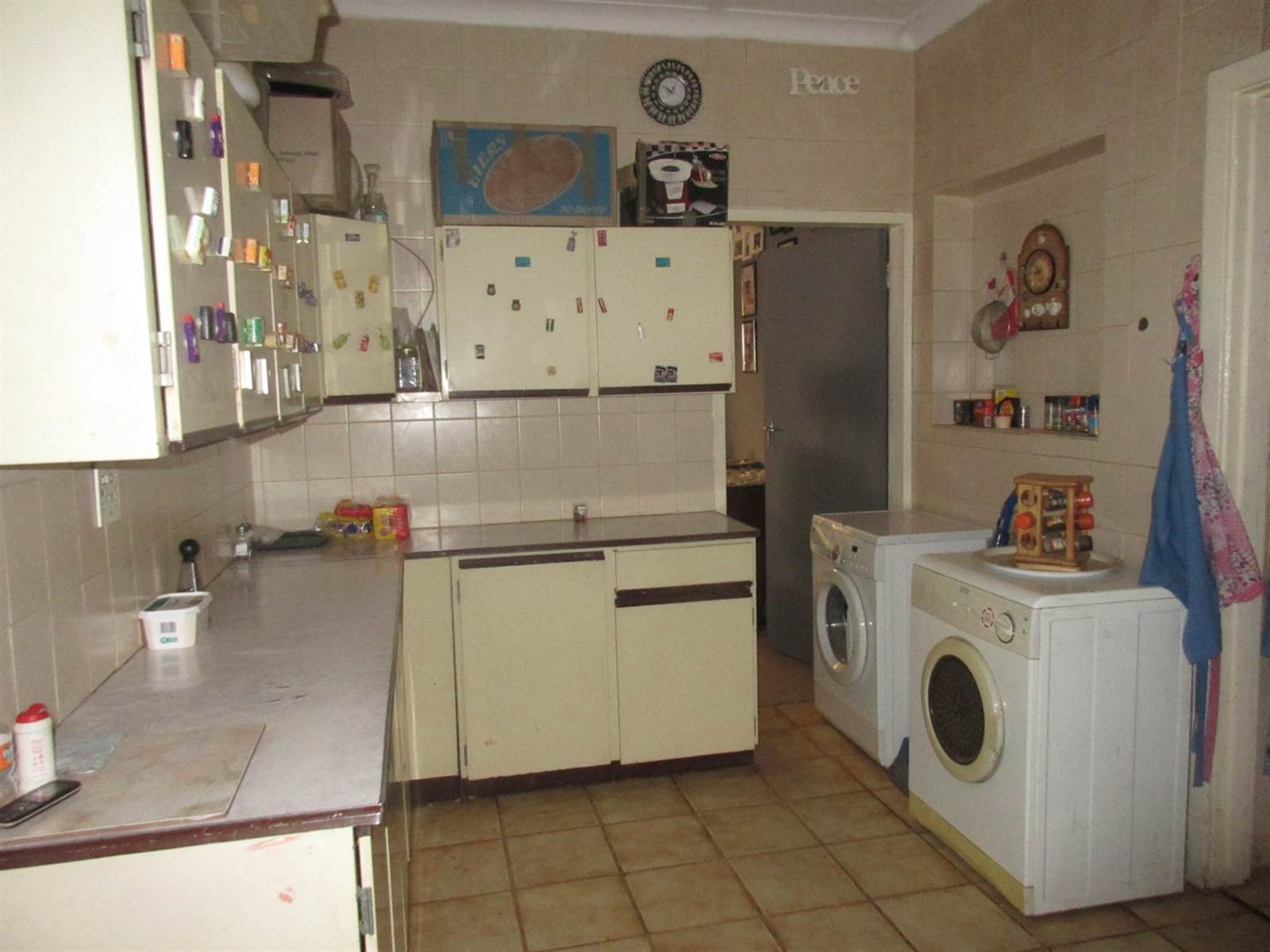 3 Bed House in Stilfontein photo number 7