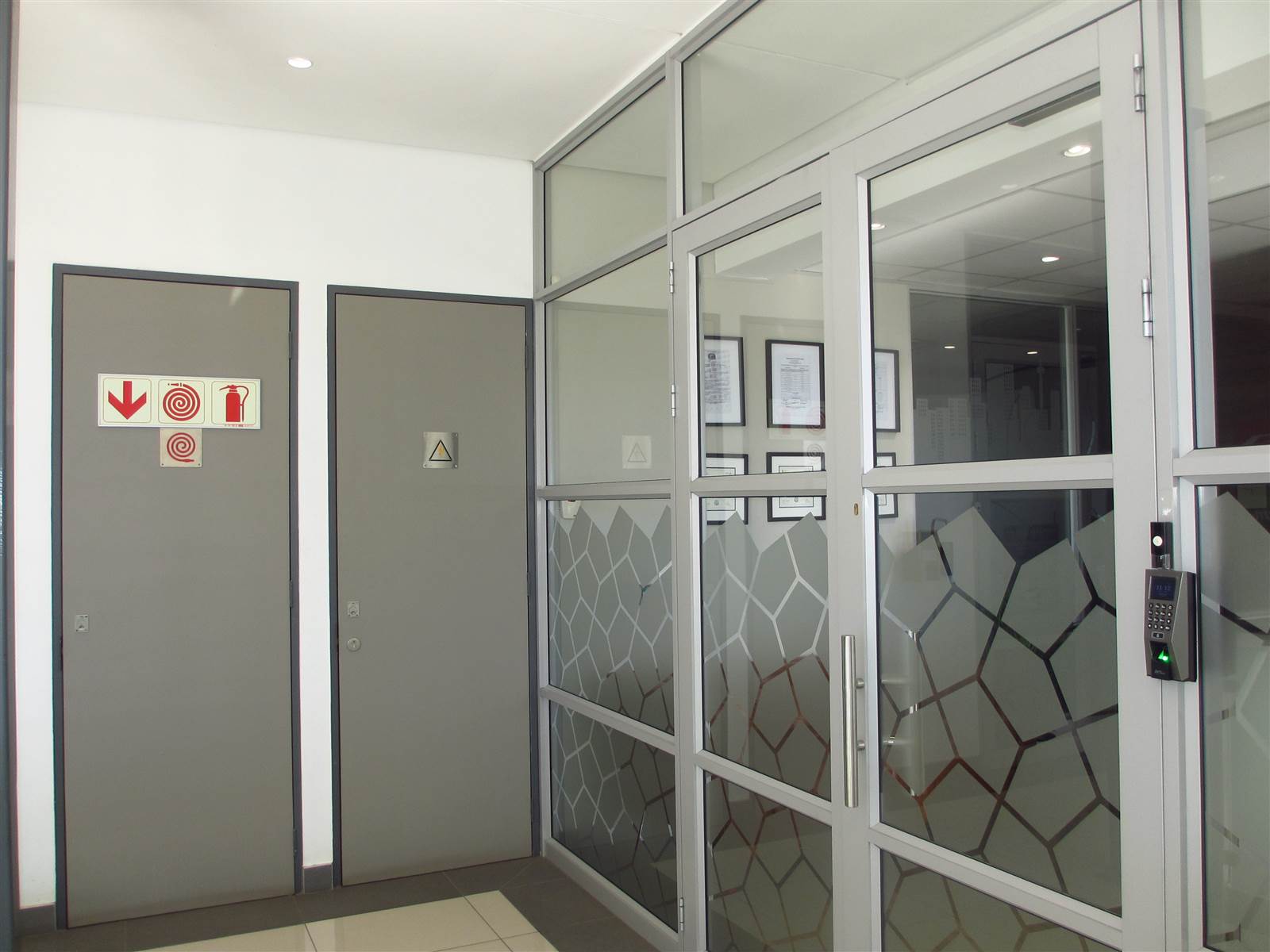 183  m² Commercial space in Fourways photo number 13