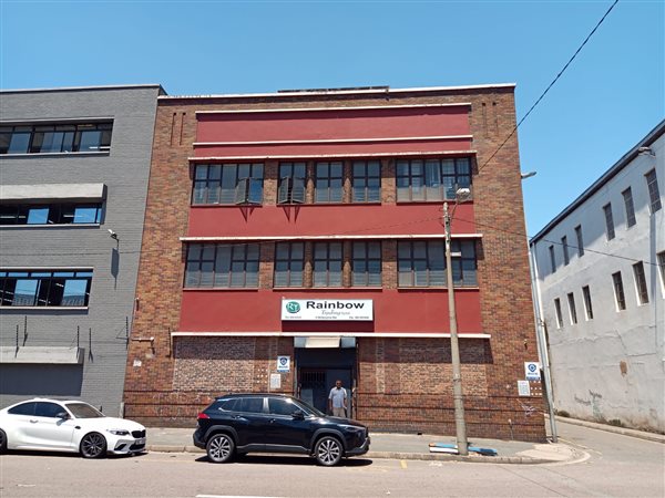 1200  m² Commercial space in Glenwood