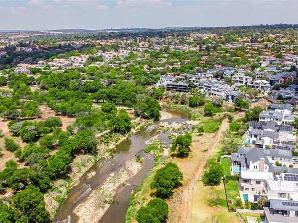 701 m² Land 701 m² Land